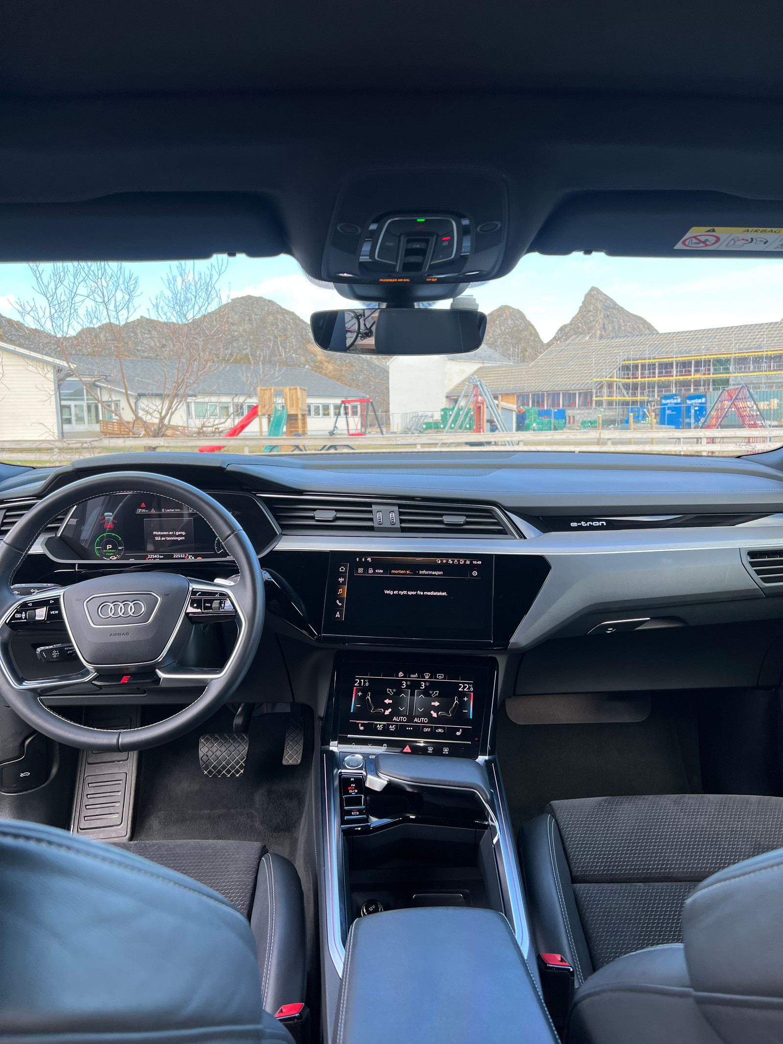 Audi e-tron