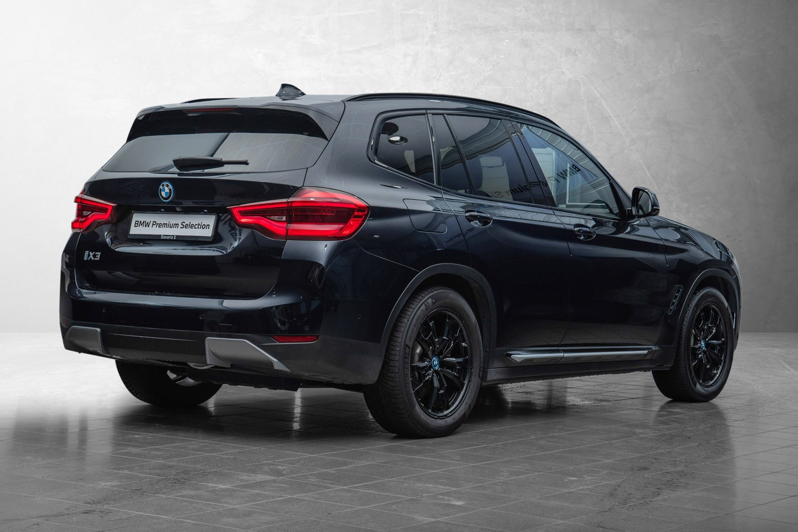 BMW iX3