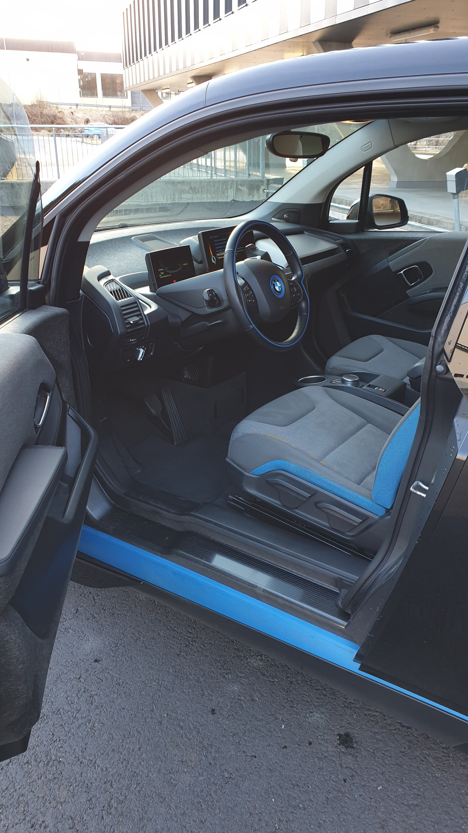 BMW i3