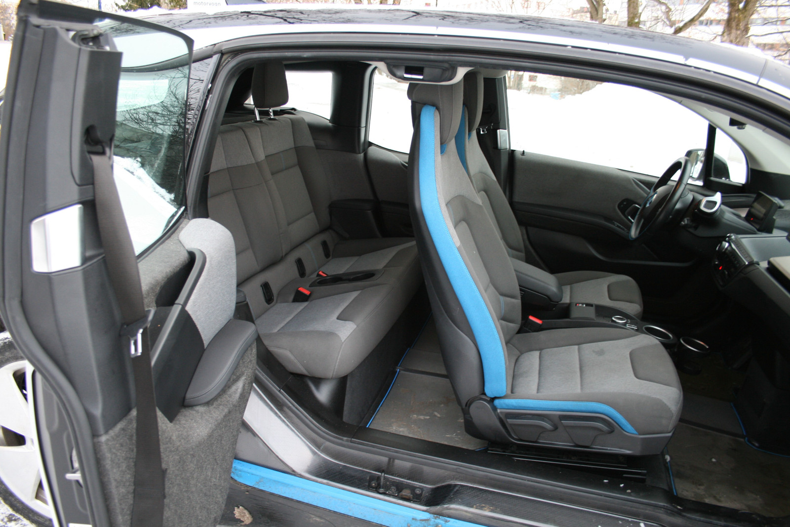 BMW i3