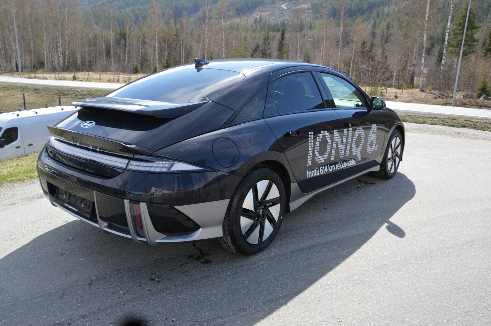 Hyundai Ioniq 6