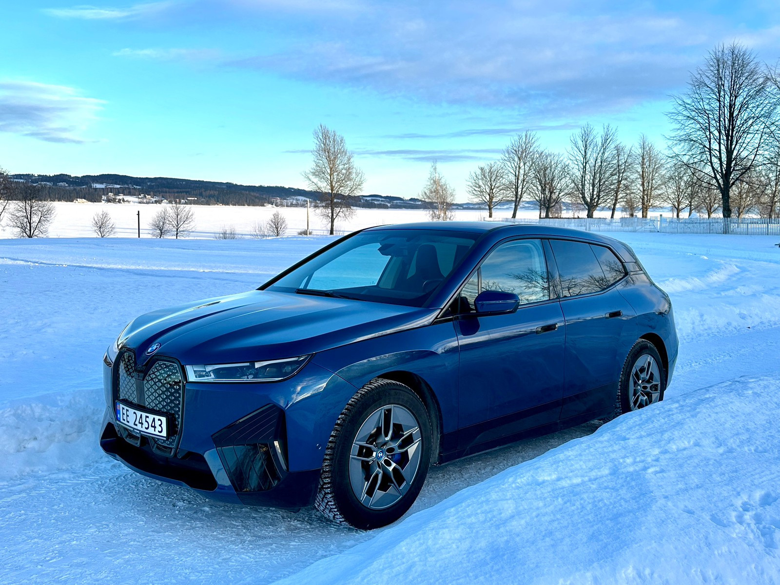 BMW iX xDrive 40