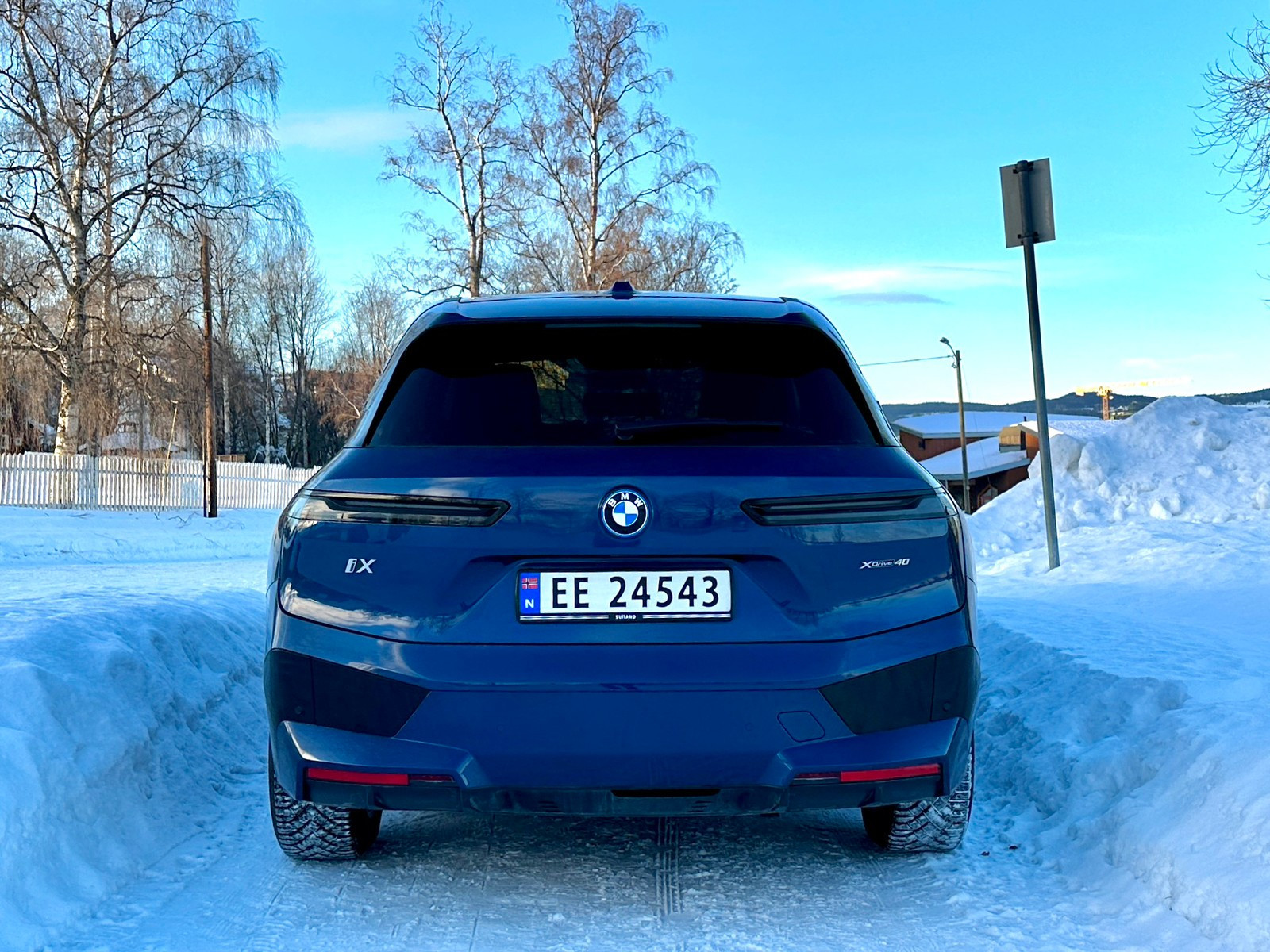 BMW iX xDrive 40