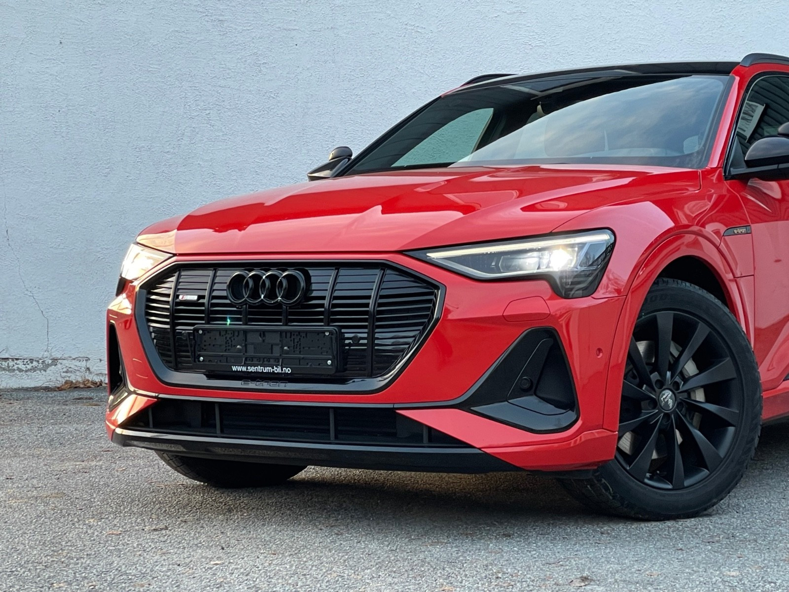Audi e-tron
