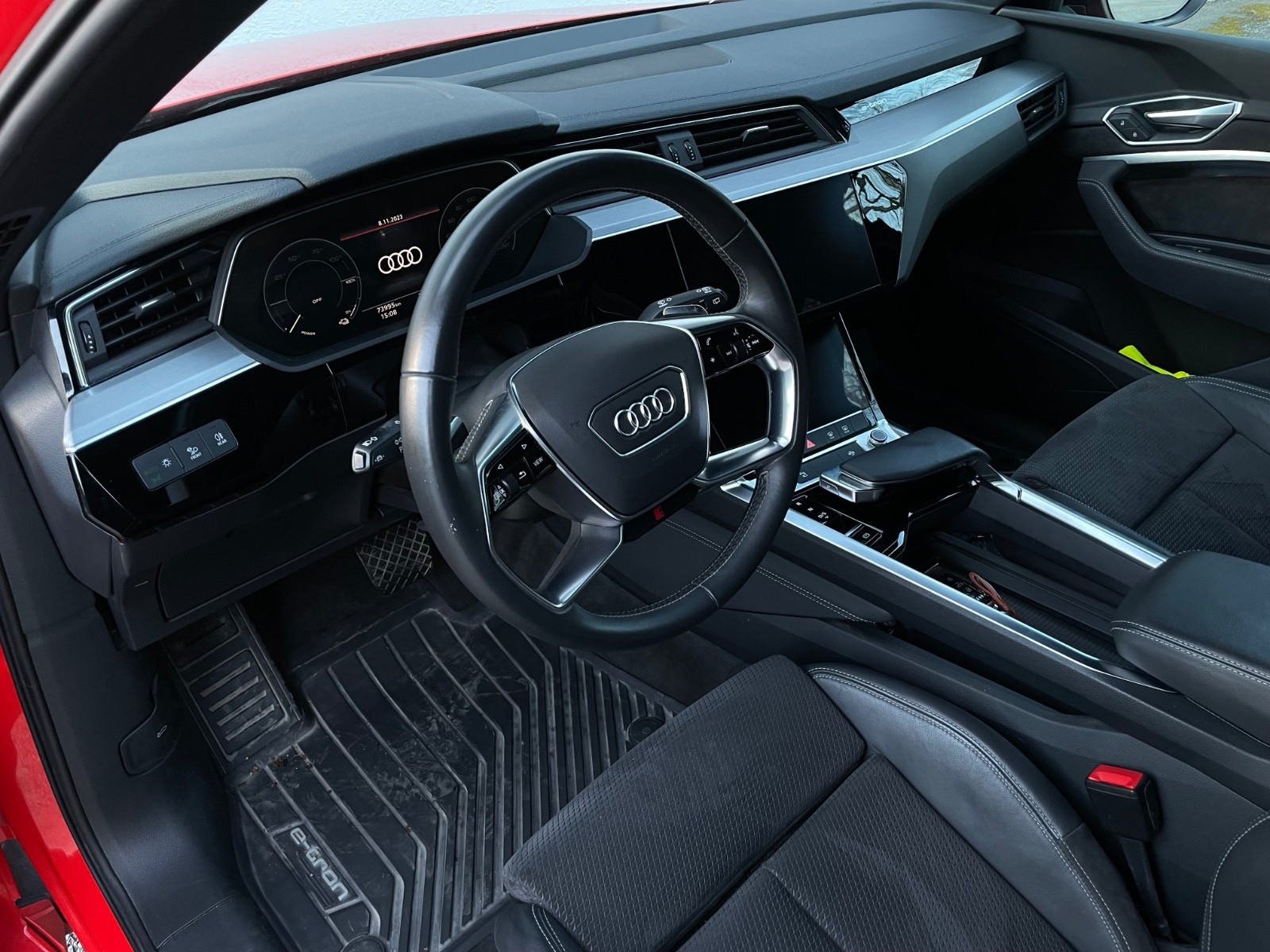 Audi e-tron
