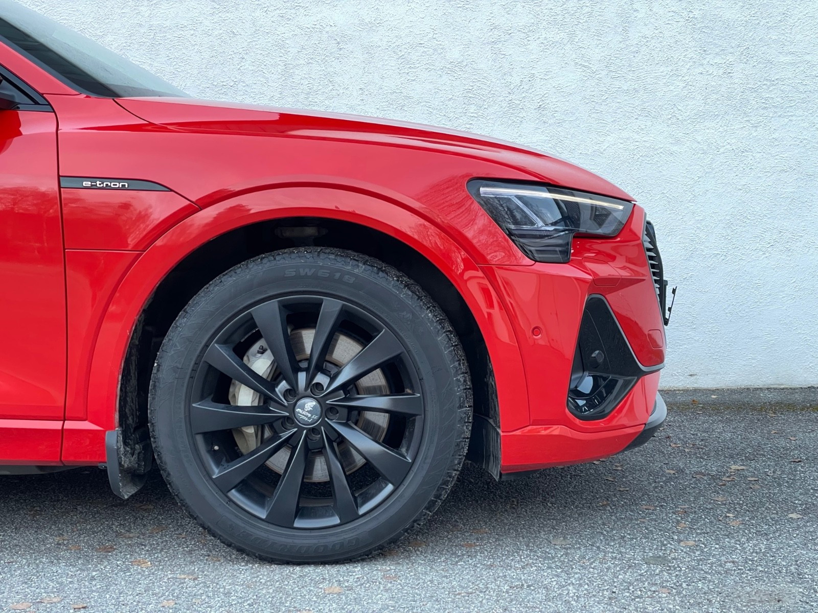 Audi e-tron