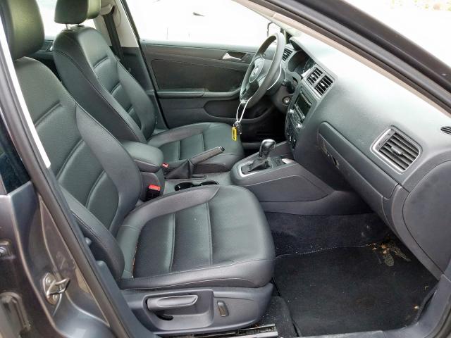 Volkswagen Jetta SE 2014