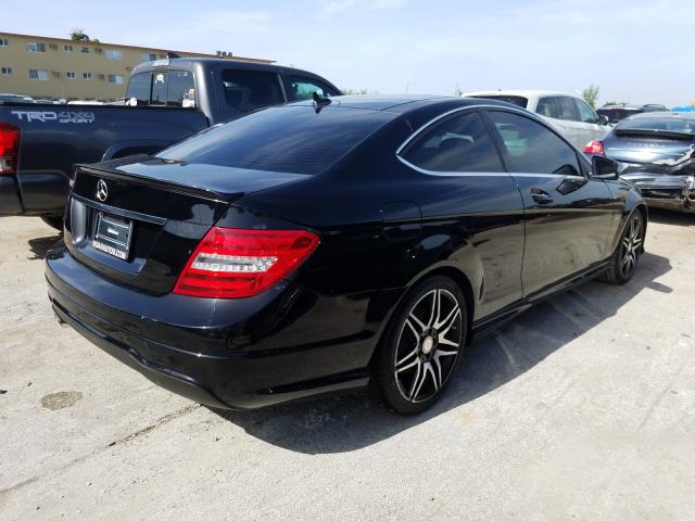 Mercedes-Benz C 250 2015