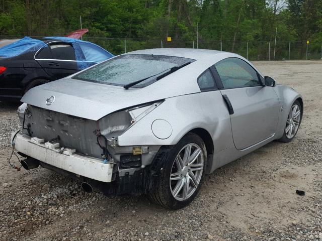 Nissan 350Z Coupe 2004
