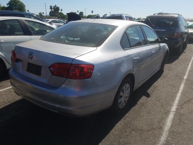 Volkswagen Jetta Base 2012