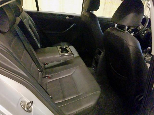 Volkswagen Jetta SE 2012