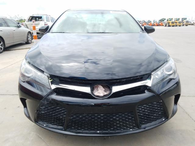 Toyota Camry-LE 2015