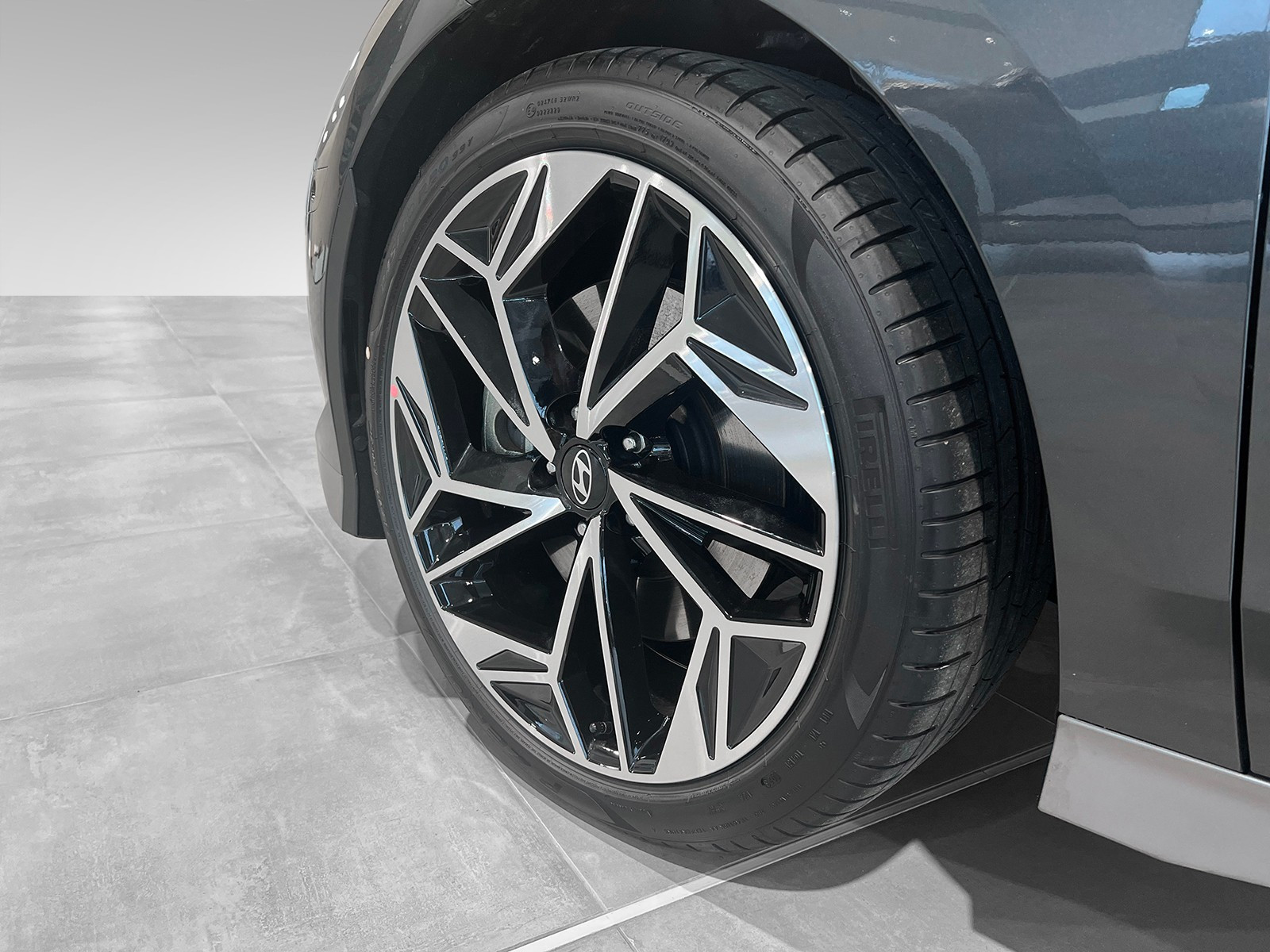 Hyundai Ioniq 6