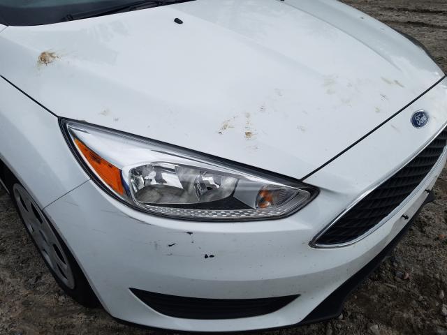 Ford Focus S 2016