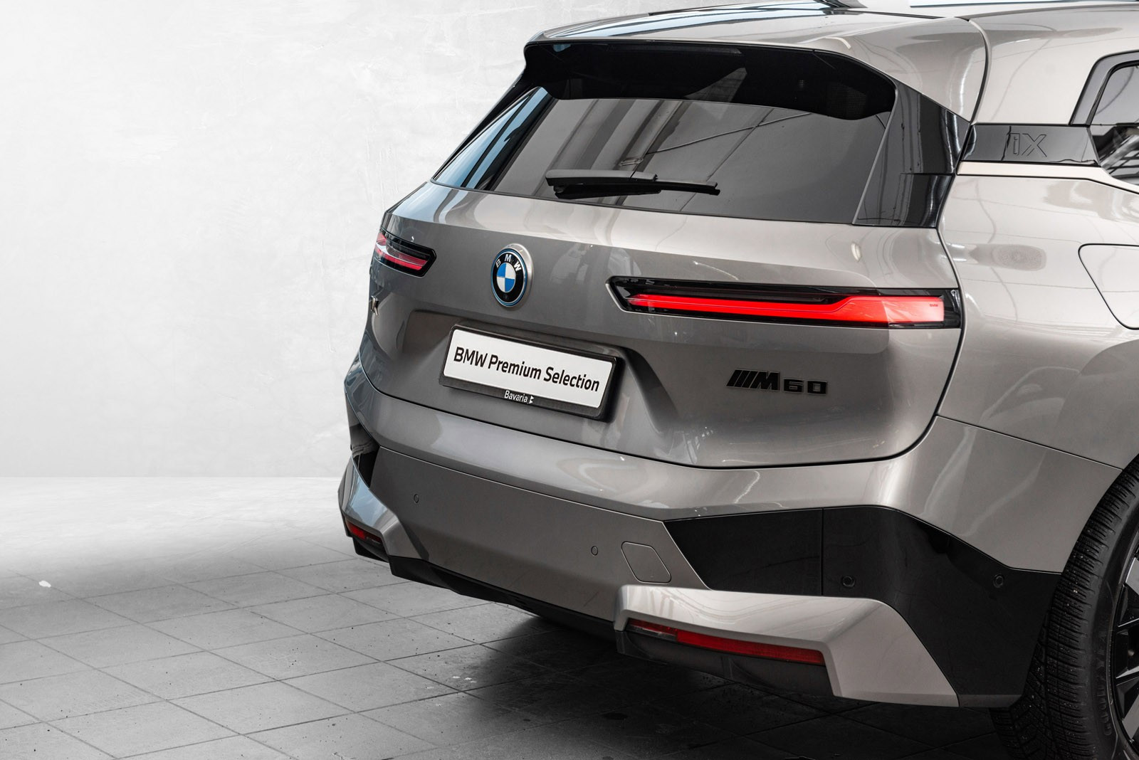 BMW iX M60