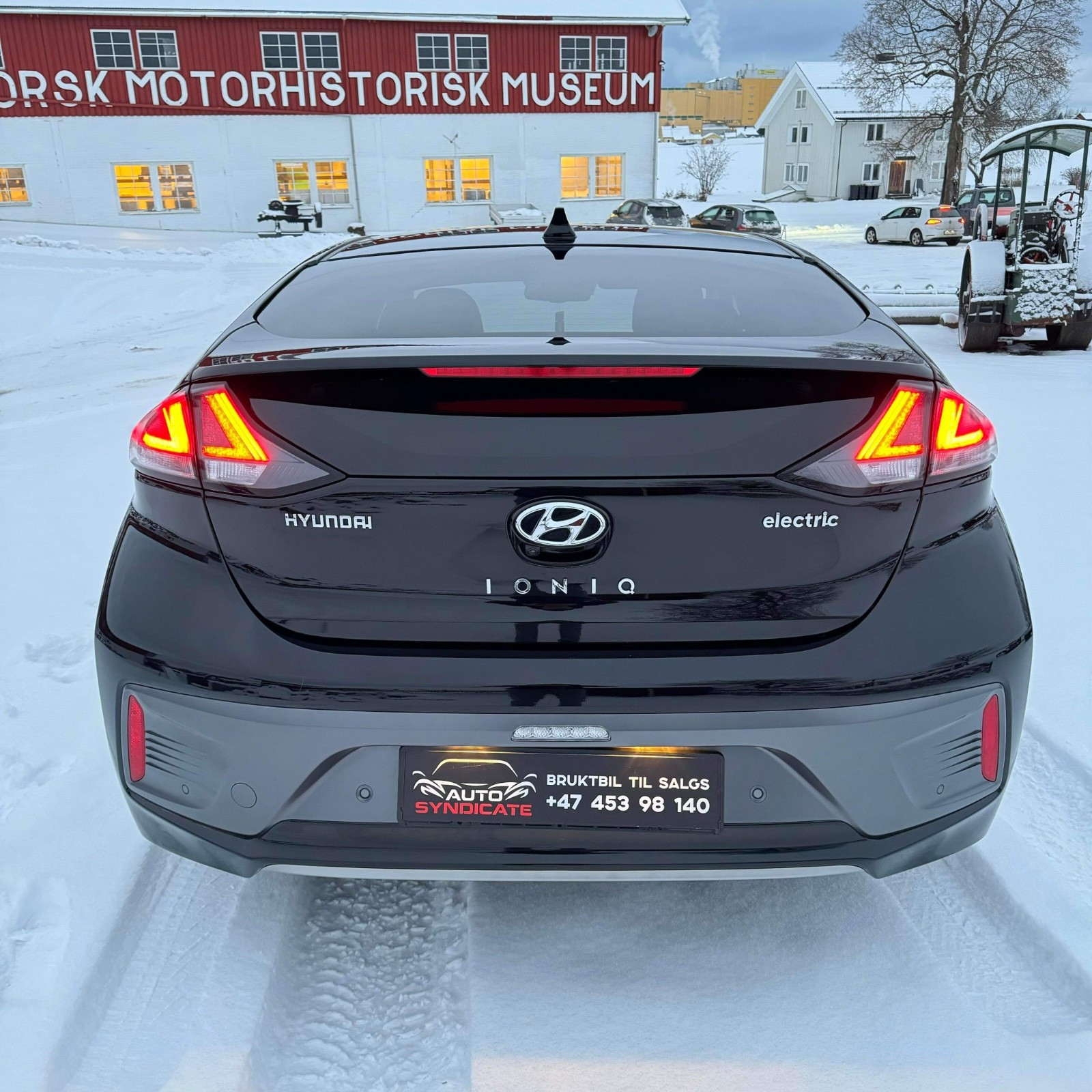 Hyundai IONIQ