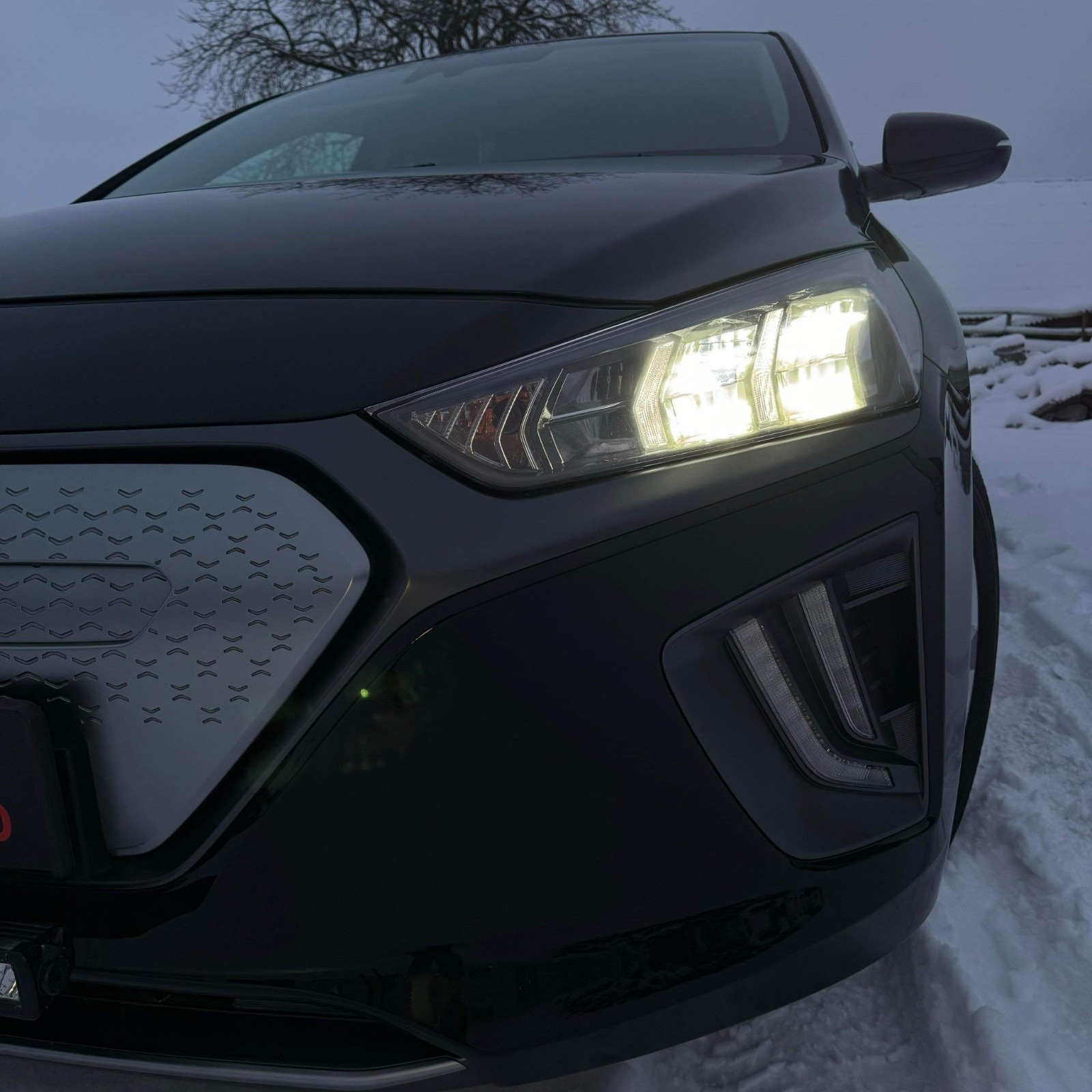 Hyundai IONIQ