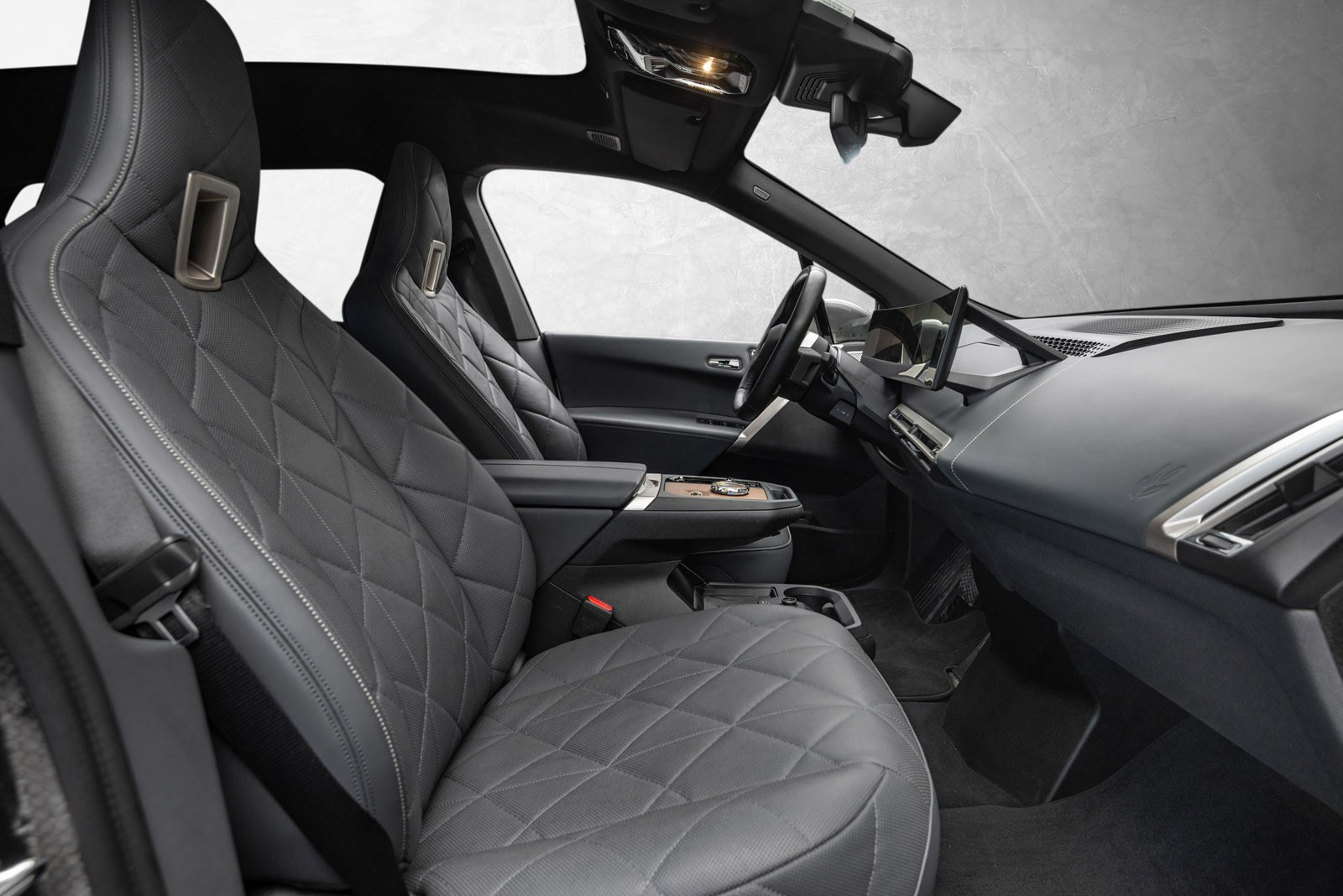 BMW iX M60