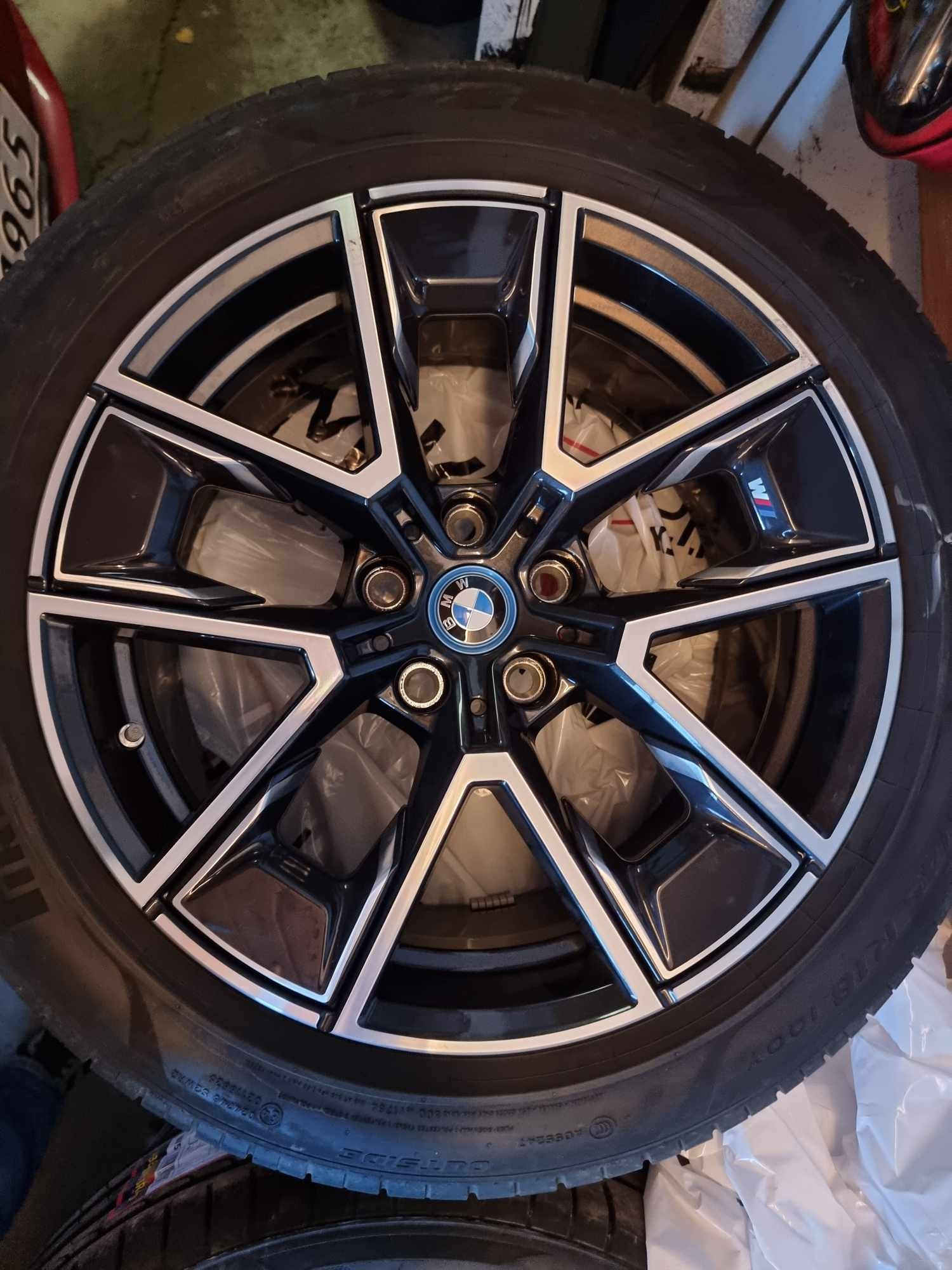 BMW i4 M50
