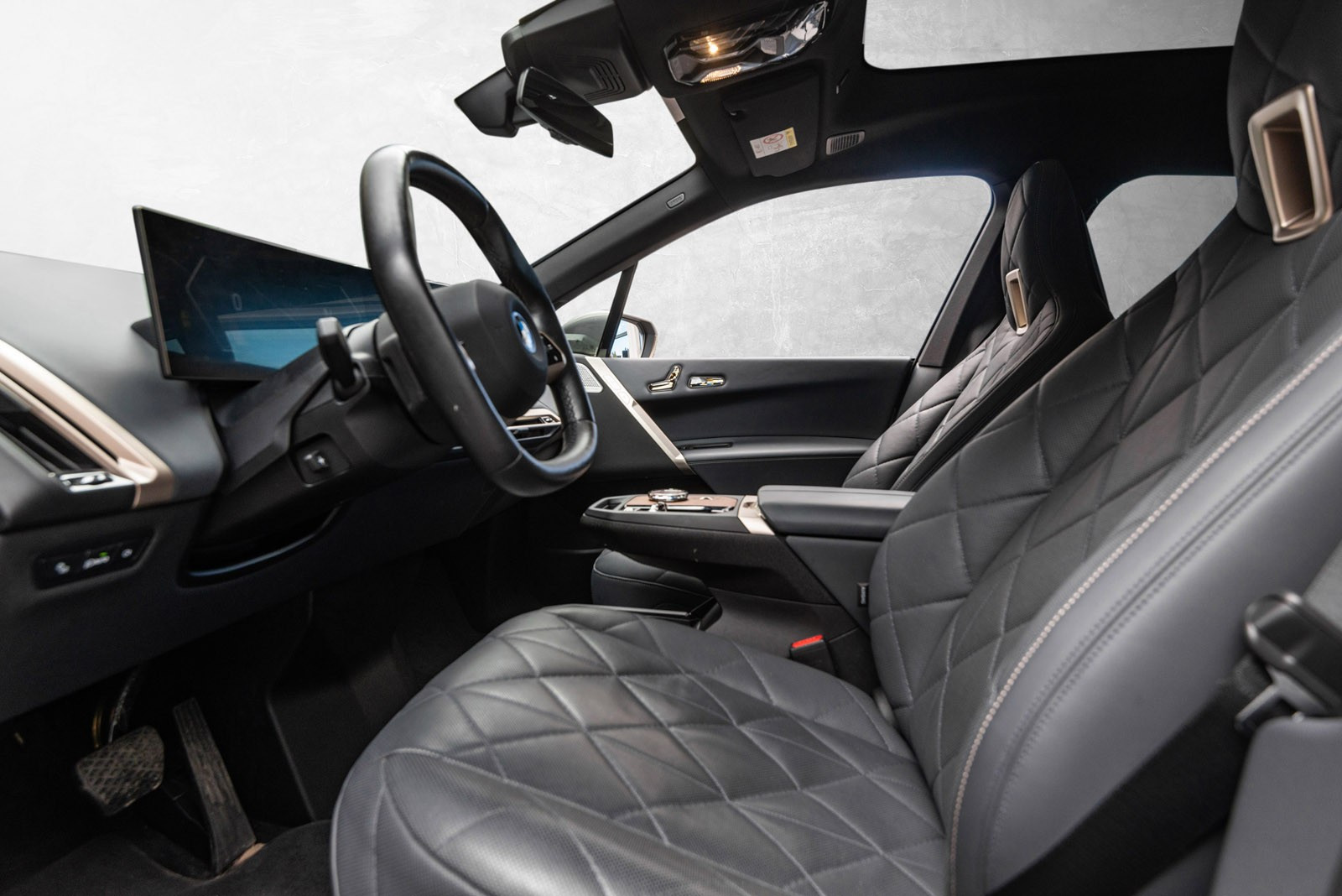 BMW iX M60