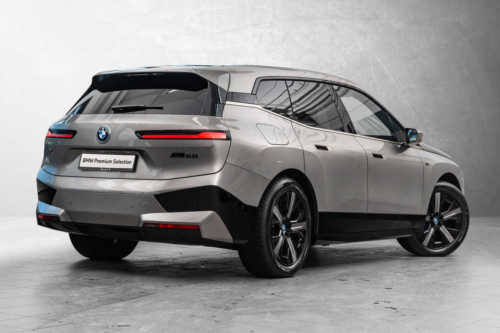 BMW iX M60