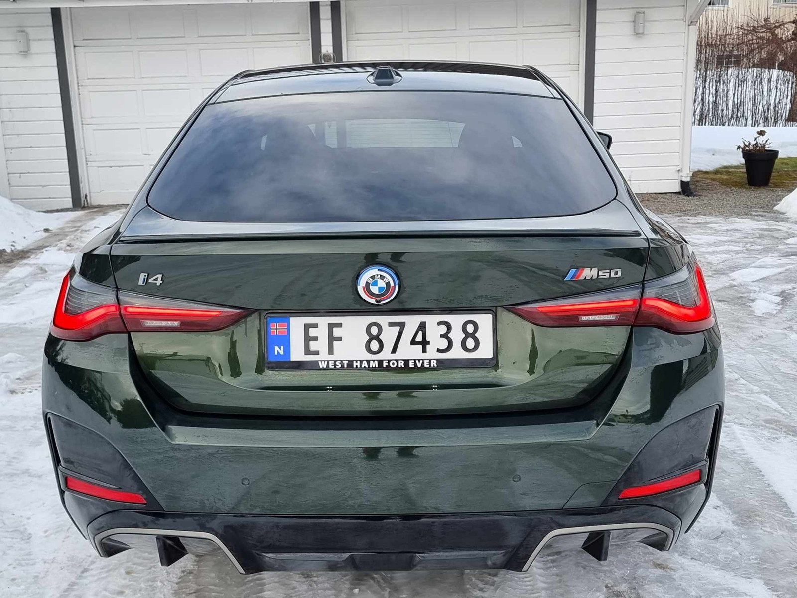 BMW i4 M50