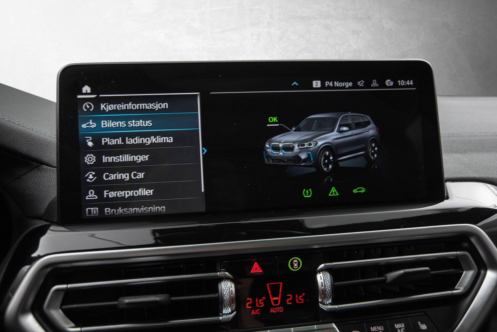 BMW iX3