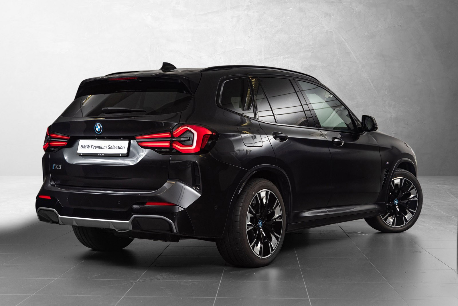 BMW iX3