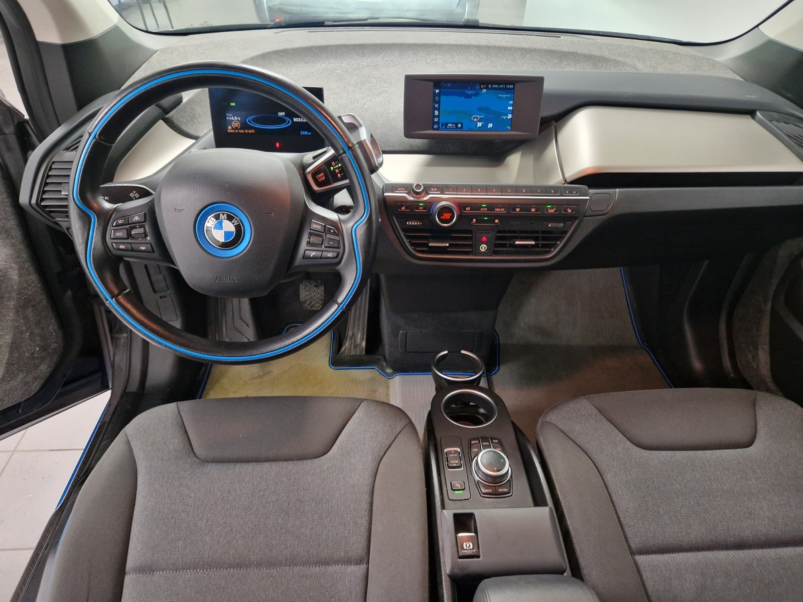 BMW i3