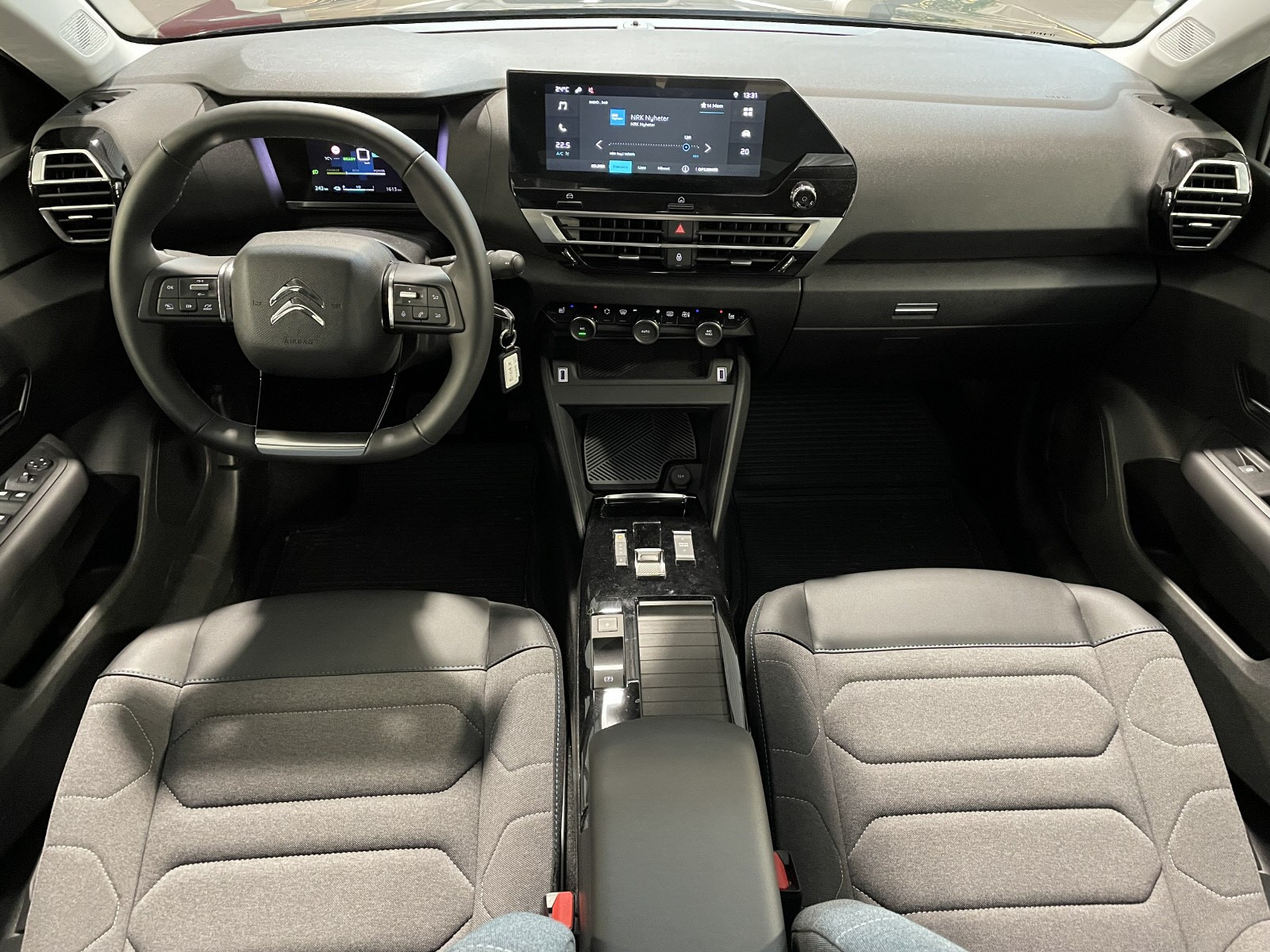 Citroen E-C4 X