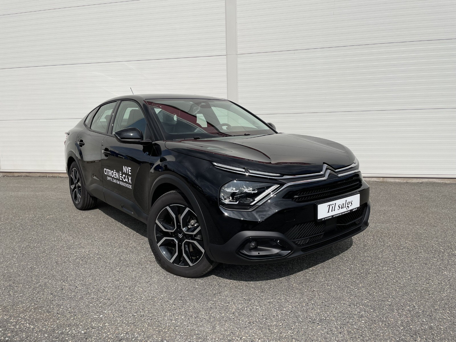 Citroen E-C4 X