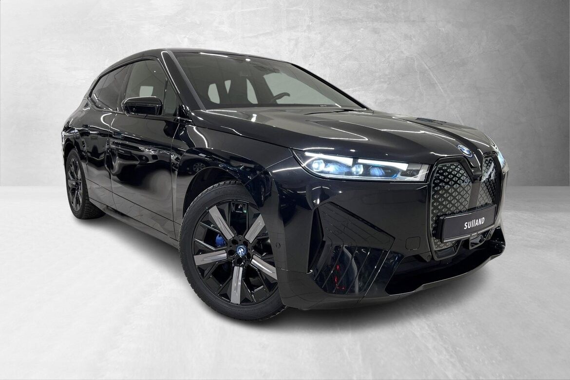 BMW iX xDrive 50
