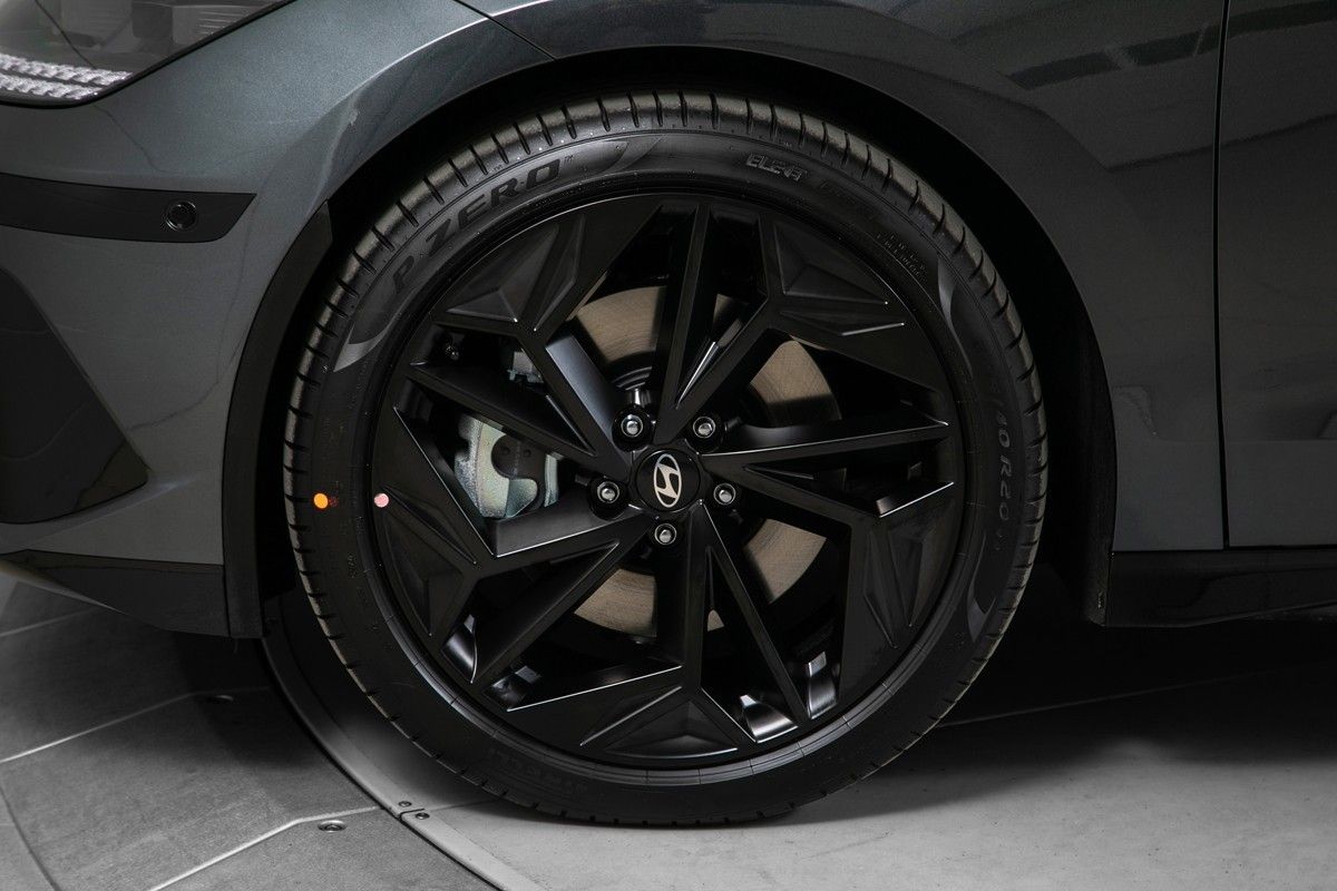 Hyundai Ioniq 6