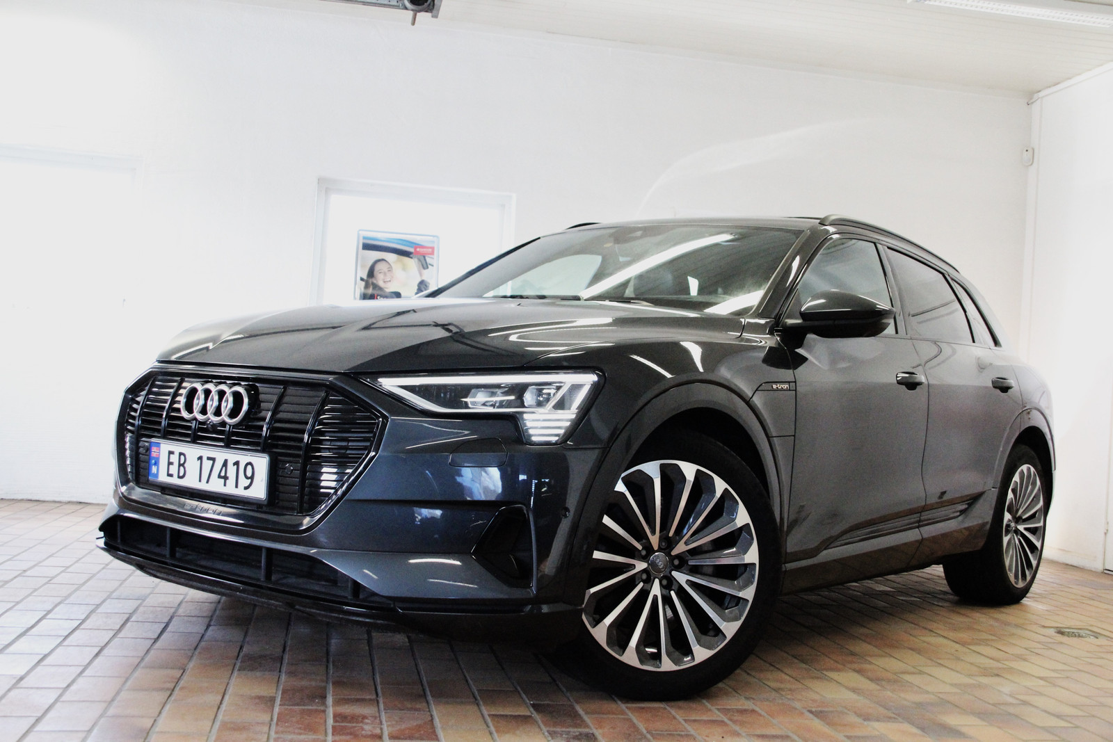 Audi e-tron