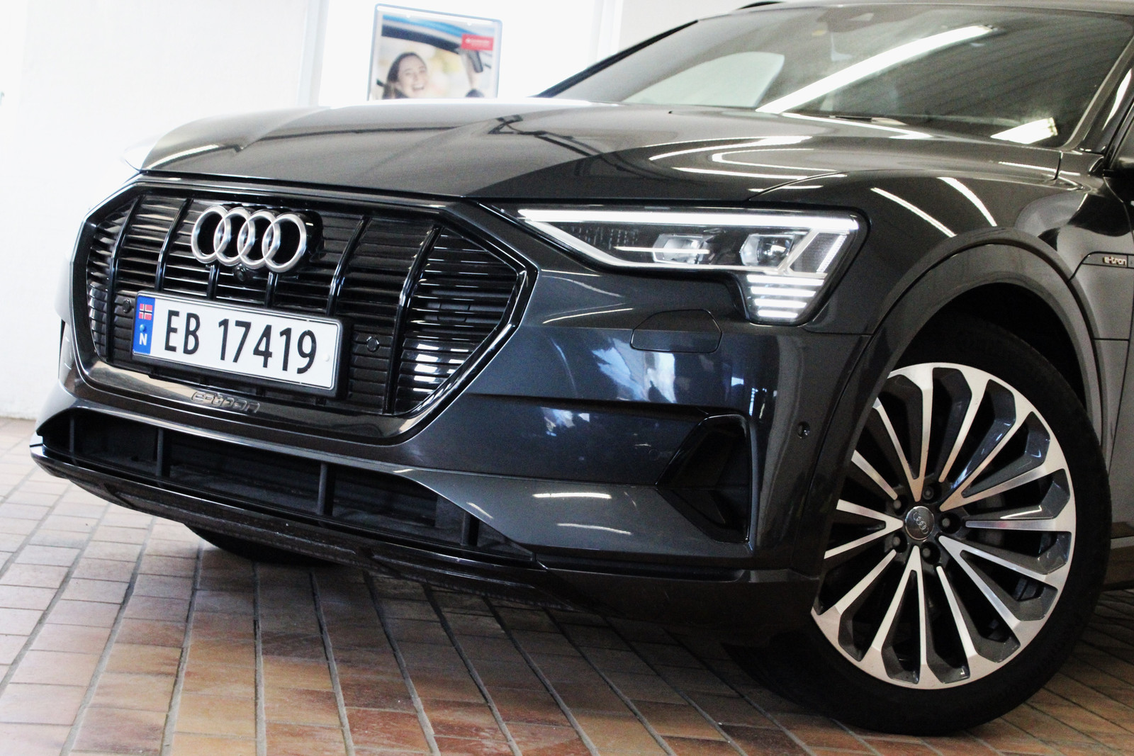 Audi e-tron