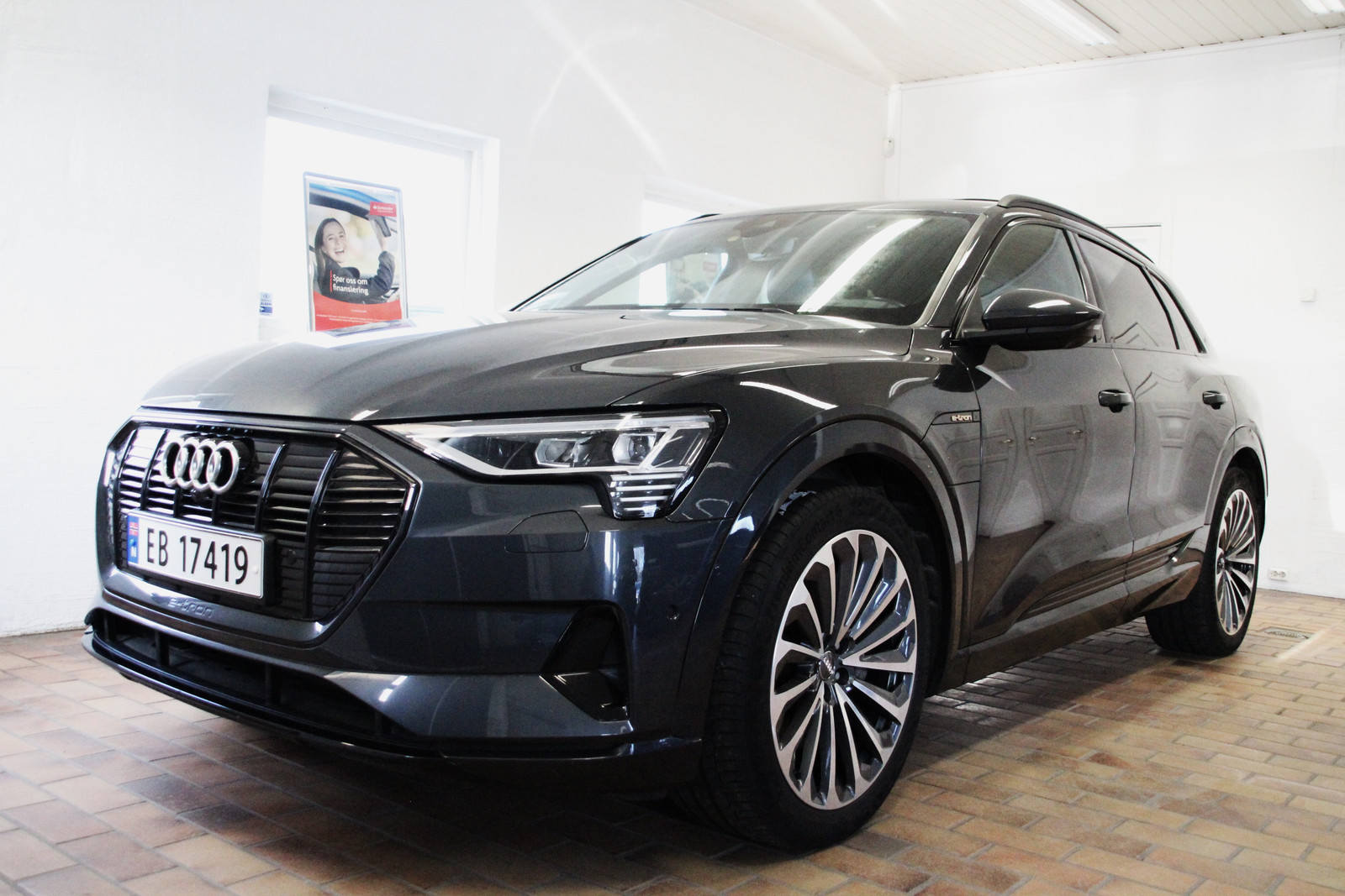 Audi e-tron