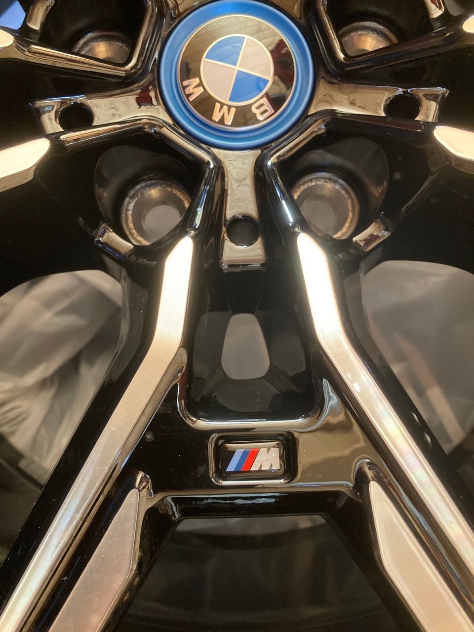 BMW i4 M50