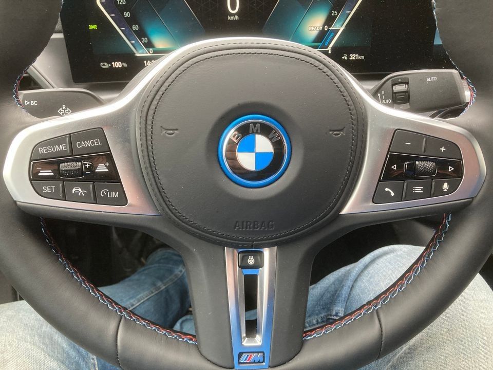 BMW i4 M50
