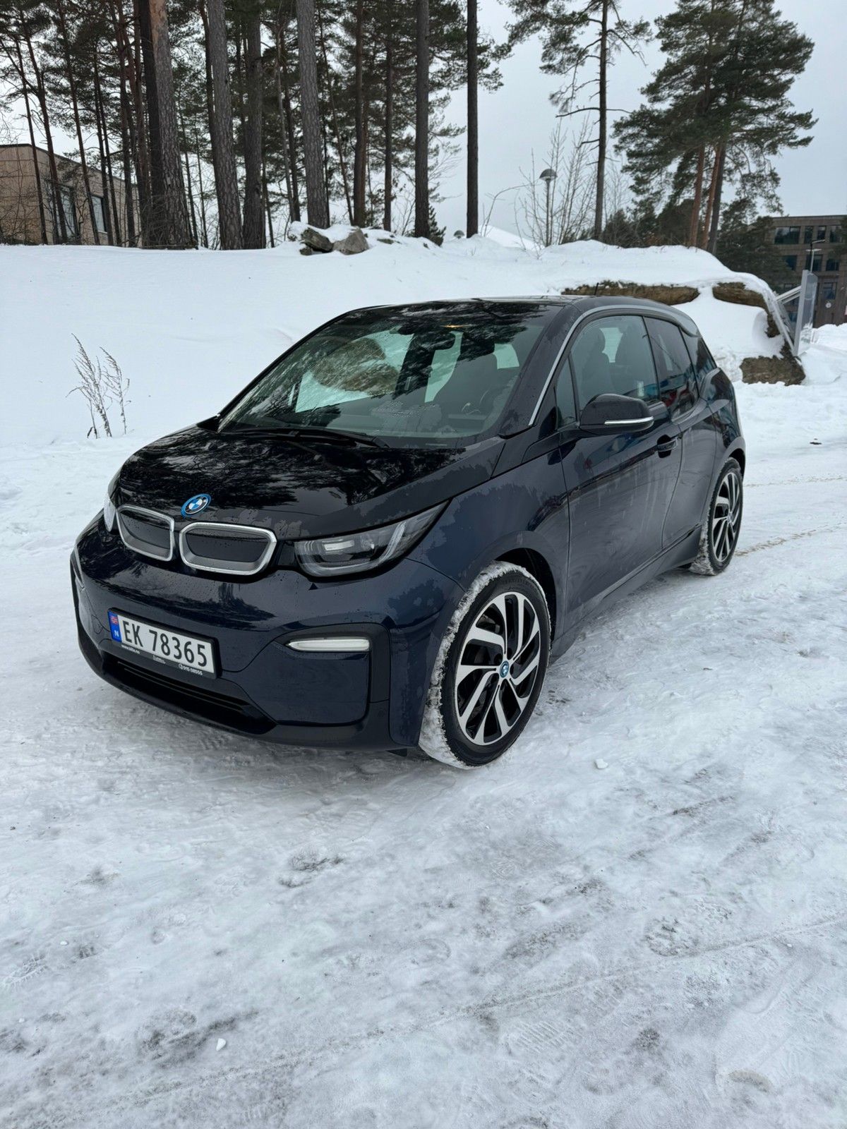 BMW i3