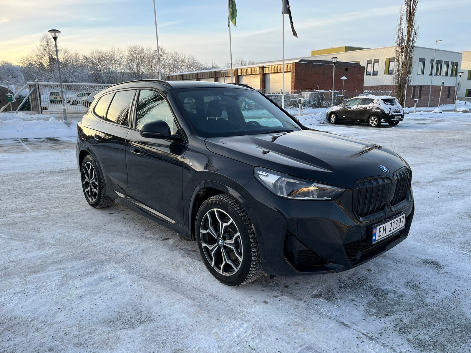 BMW iX1