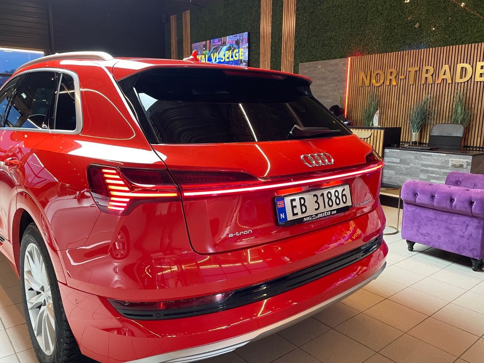 Audi e-tron