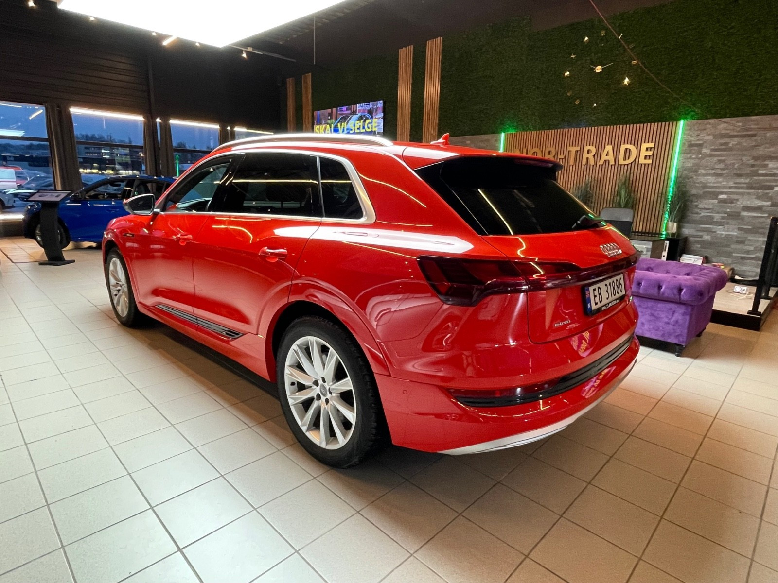Audi e-tron