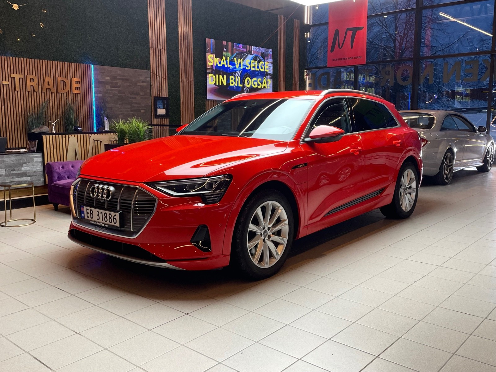 Audi e-tron