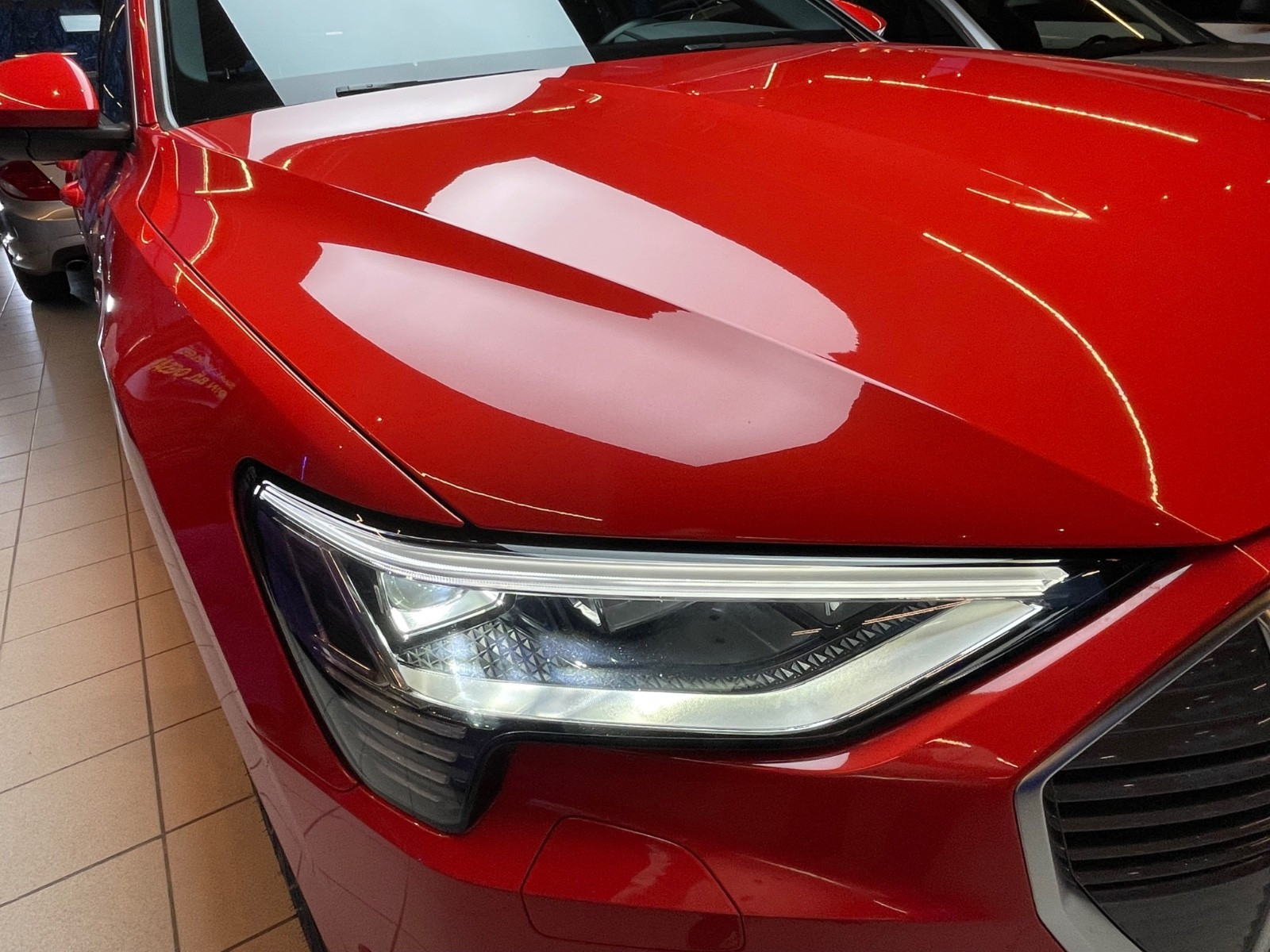 Audi e-tron