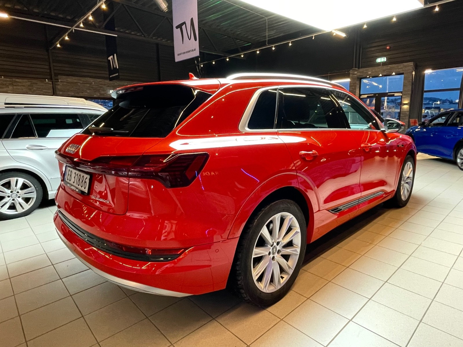 Audi e-tron