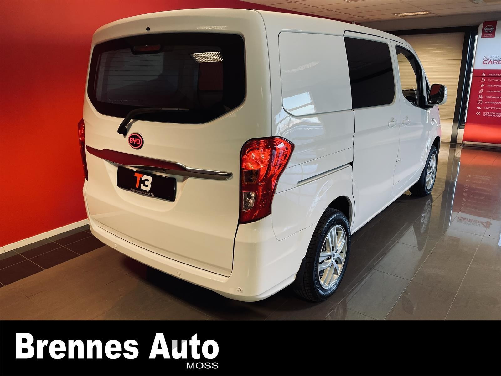 BYD T3