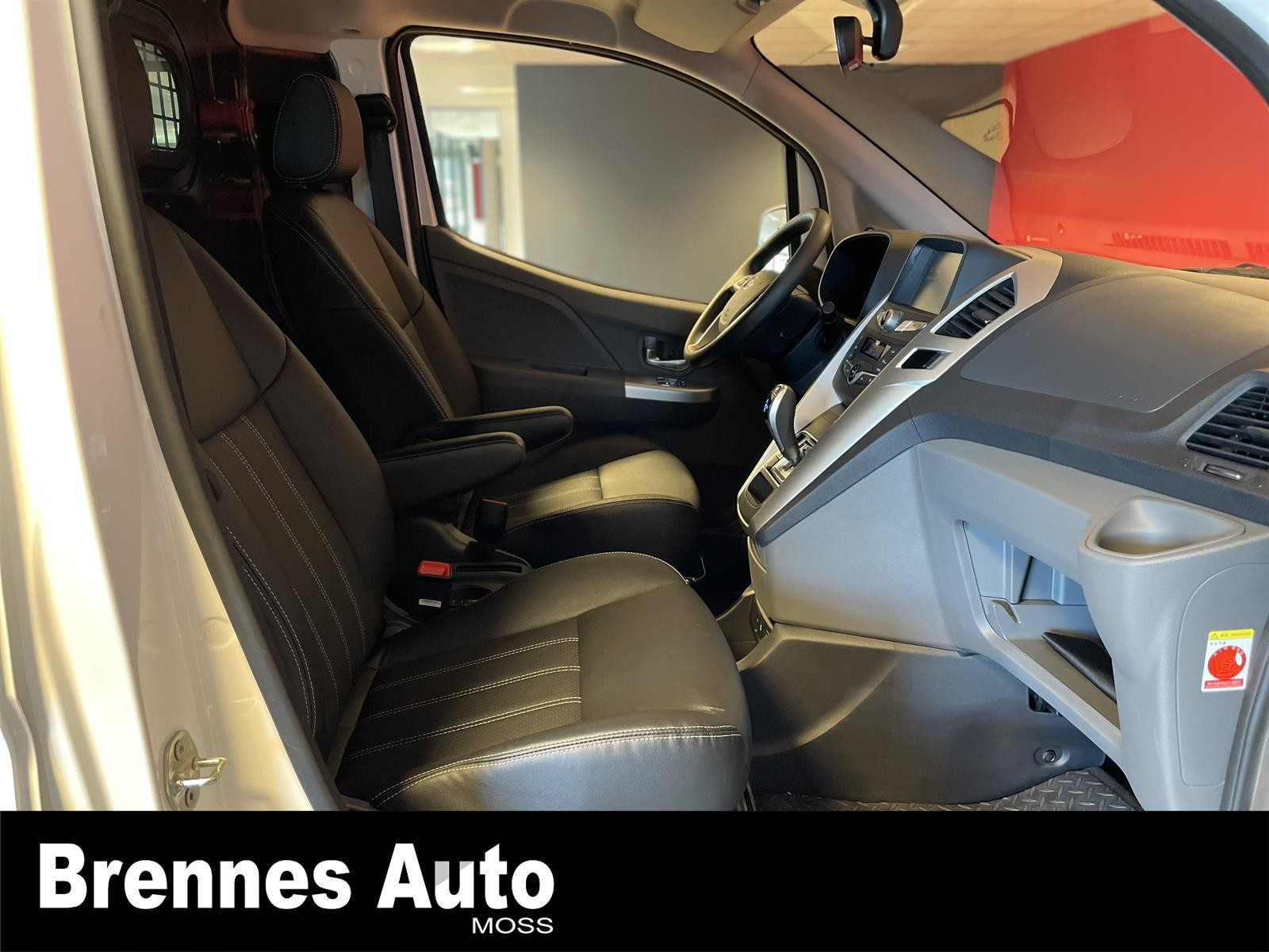 BYD T3
