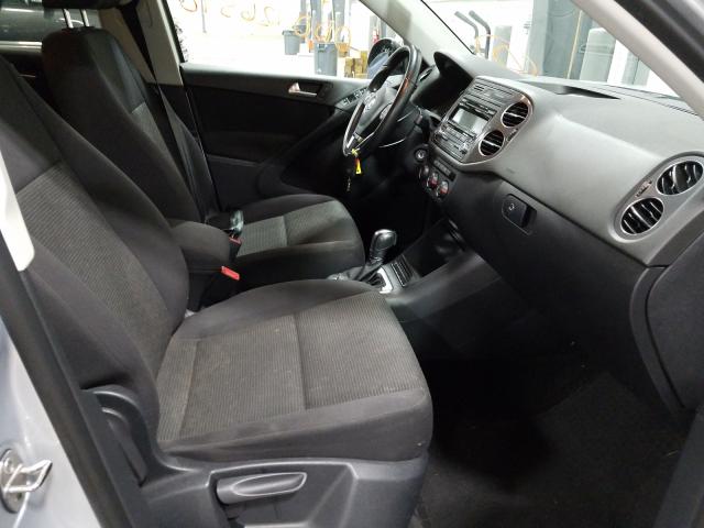 Volkswagen Tiguan S 2013