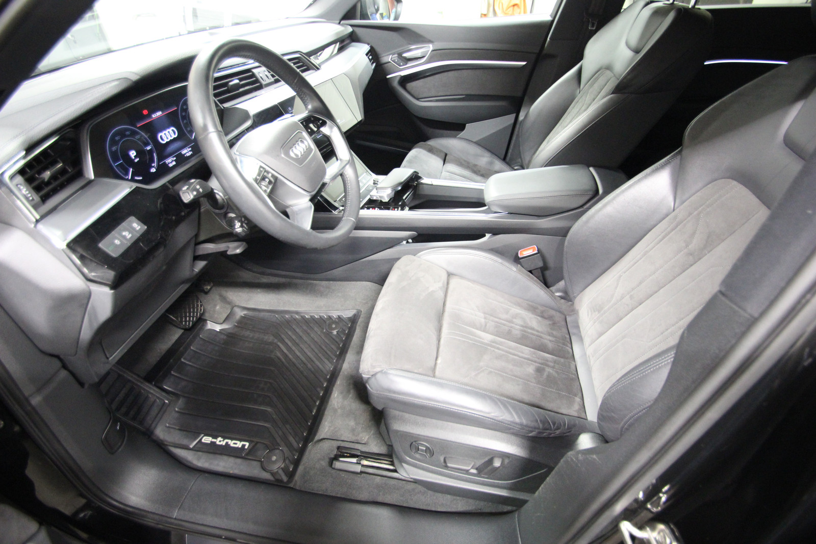 Audi e-tron