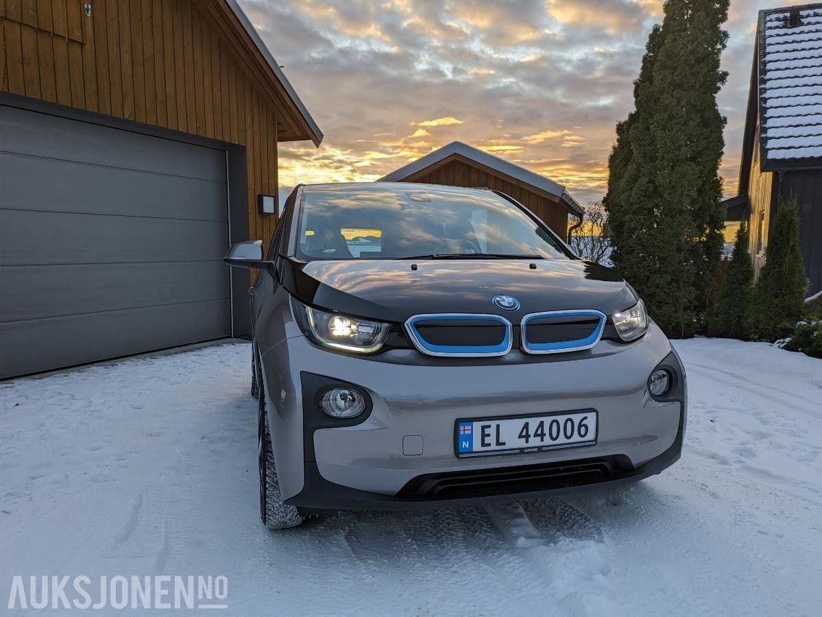 BMW i3